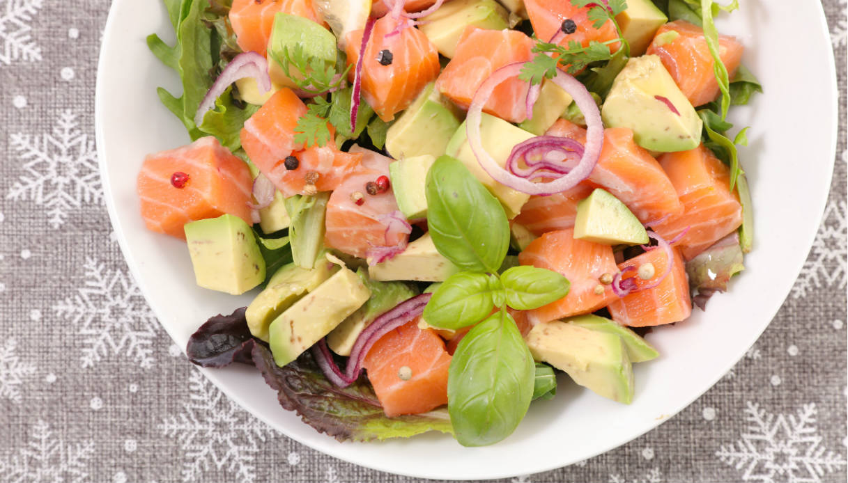 Ensalada de salmón ahumado y aguacate