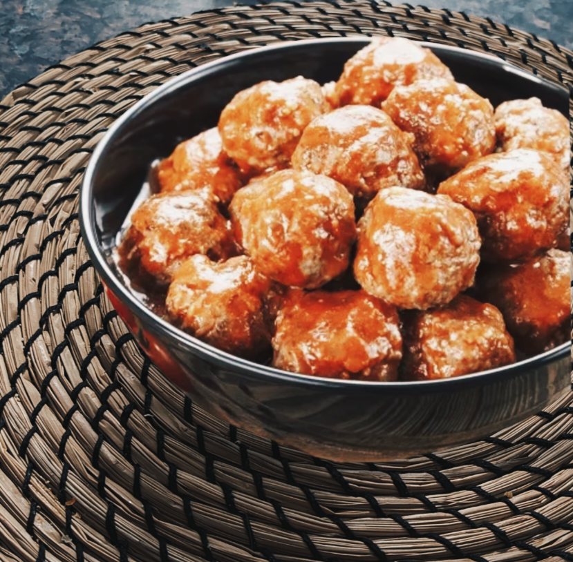 Albóndigas de Pavo con Salsa de Tomate y Lentejas